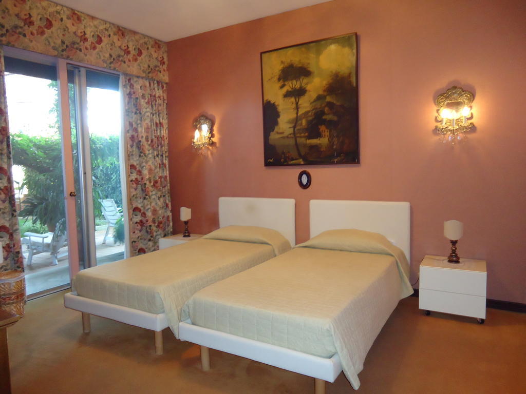 B&B Cottage Dei Consoli Sant'Agata Li Battiati Buitenkant foto